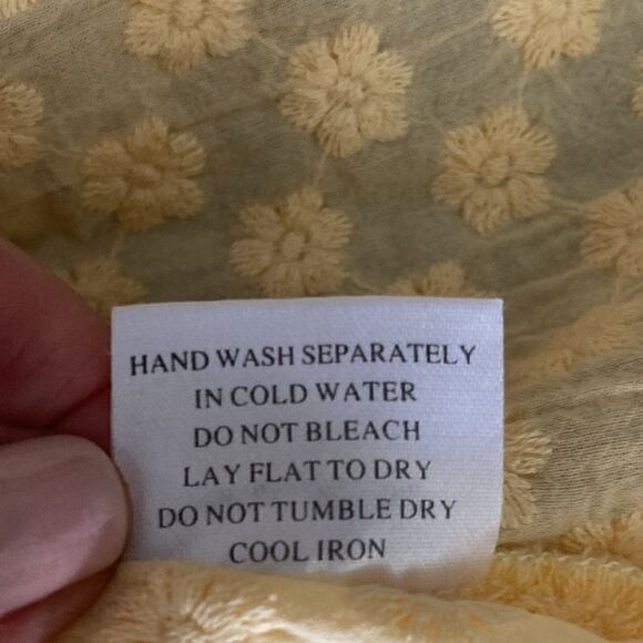 Katie J NYC Tween Karlie Embroidered Skirt. Yellow with Daisy Pattern. Size M. - Picture 7 of 7